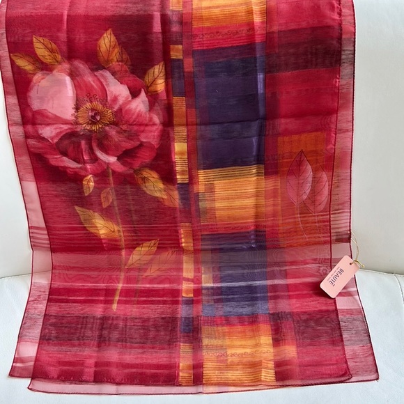 Floral Print Scarf - Picture 3 of 8